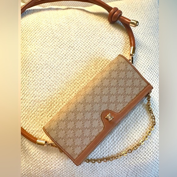 CELINE Authentic vintage Celine long wallet redesigned - Picture 3 of 13